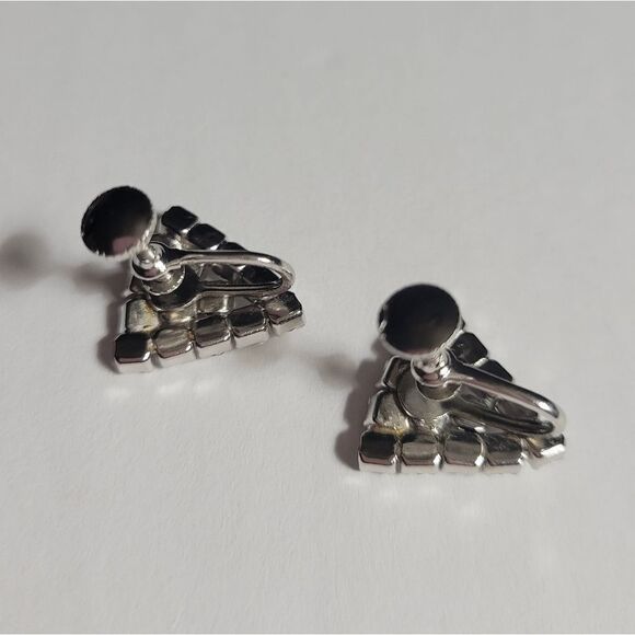 Vintage Rhinestone Hollywood Screw Back Earrings - Picture 4 of 8